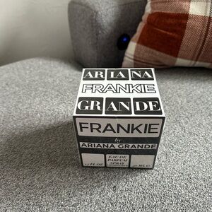 Ariana Grande Frankie Eau de Parfum - Discontinued